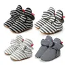 Primeiros Walkers Infant Shoes Baby Socks Garota Listra Gingham Botas de Bonoties Nascido Cotton Comfort