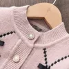 Kläder sätter Melario Girls Clothes Cardigan Winter Bow Baby Sweatshirt Pants 2st Set Children Stick Tops Kids Outfits Xmas 26 år 230203