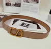 Color sólido clásico Carta de oro para hombre cinturones para mujeres diseñadoras Cinturón de diseñador de lujo Aguja de pin vintage Hebilla Beltss 9 colores Caja de regalo de gama alta