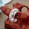 Pierścienie klastra styl etniczny 925 Pusty wzór srebrnego pierścienia otwarty pierścień bez regulacji dar biżuterii