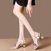 Summer Women S High Shoes Crystal Open Op Op Op Attra quadrate tacco a blocco Sandali Fashion Sandals Sandalo Crytal Fahion Sandalo