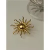 Brooches Fashion Retro Sun God Brooch For Women Men Sunflower Accessories Jewelry Broches Hijab Pins Scarf Buckles Plastron