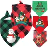 Hundkläder Pet Christmas Bandana Triangle Scarf Plaid Classic Bibbs Kerchief Santa Snowman Elk Printing Cat Accessories