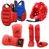 Equipamento de proteção Luvas de Karatê Taekwondo Dobok Sparring Engrenagem Conjunto Uniforme Capacete Caneleiras Equipamento de Boxe Equipe MMA Peito Terno Proteção Corporal 230203