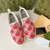 Kvinnor Sandaler Classic Old Flower Canvas Shoes Flat Heel Designer Shoes Jelly Clour 3cm Platform Outdoor Beach Travel bekv￤m rund t￥ slip p￥ gummibotten