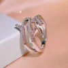 Solitaire ring Moderne mode vrouwelijke vingerringen met oogverblindende cz stone chic veelzijdige dames stopsfeestje dagelijkse draagbare sieraden y2302