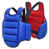 Equipamento de proteção Luvas de Karatê Taekwondo Dobok Conjunto de uniforme de equipamento de sparring Capacete Caneleiras Equipamento de boxe MMA Equipe Peito Terno Bo326f