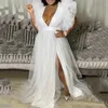 Платья платья с размерами для вечеринки Женские вечерние белое платье с коротким рукавом V Шея сетка шифона плюс размер сексуальное макси -платье оптом капля 230203