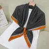 2023 Châles de soie de printemps Femmes Scarpe Hijab Neck Foulard Wraps Lady Fashion Leopard Print carré foulard Bandana Bandband Kerchief 12966816