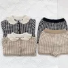 Kläder sätter Autumn Winter Girl Knitting tröja set 2st Infant Baby Suit Warm Boy Born Clothes 04 Years 230203