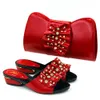 Klänningskor Senaste italienska design Fashion African Women's Low Heel Bekväma skor och väskor Set Leather Casual Ladies Slippers 230203
