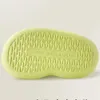 Slipper Summer New Children's Simple Solid Color Outdoor Badrumskor Icke-halkpojkar och flickor Bekväma tofflor QT339 0203