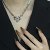 Choker Aesthetic Egirl Spider Web Thorns Love Heart Pendantネックレスクールな甘い岩昆虫クリスタルパールネックチェーンY2Kジュエリー