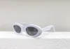 1032 여성을위한 고양이 눈 선글라스 블랙 그레이 그라디언트 태양 안경 디자이너 선글라스 UV400 안경 상자