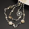 Colliers de perles Fleur numéro 5 collier pour femmes longue perle Double couche camélia pendentif Long collier bijoux de fête cadeaux pour amis 230203