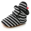 Primeiros Walkers Infant Shoes Baby Socks Garota Listra Gingham Botas de Bonoties Nascido Cotton Comfort