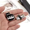 Broche musicale en émail pour chat noir, joli chaton ronronnant X Notes d'animaux, Badge chapeau sac, accessoires Instrument bijoux cadeau