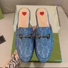 2023 Designer Princetown Pantofole Ciabatte in vera pelle Mocassini da donna Catena in metallo Comoda scarpa casual Pantofola in pizzo