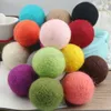 Charms kleurrijke ronde wol viltballen pom poms 50 mm voor meisjes diy kamer feest kerstdecoratie handgemaakte accessoires 2pcscharms