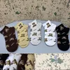 2023 Fashion Womens Designers Socks Five Pair Luxe Mens Sports Winter Mesh Letter Printed With With Box Random Color