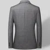 Costumes pour hommes Blazers Vêtements d'affaires Homme Blazer Masculino 2023 Automne Et Hiver Style Britannique À Carreaux Pour Hommes Costume Veste Robe Décontractée Manteau