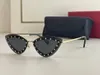 Круглые дизайнерские солнцезащитные очки для женщин Алмазные поляризованные солнцезащитные очки Мужские ретро тени Carter Premiere Очки Очки Очки Vintage F Bqrk