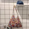 Kvällspåsar vintage blommig axel crossbody väska för kvinnor retro kvinnlig tunn bomull trasa rese handväskor damer stor shopping 230203