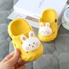 Slipper Eva Child Non-Slip Light Hollow Slippers Söta 3D Rabbits pojkar och flickor strandskor sommar Ny 2022 Solid Color Simple Fashion 0203