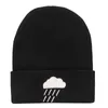 Berets Fashion Hip Hop Wool Hat Creative pogoda haft haft dzianina słoneczna płatek śniegu czarny wzór czapki dla kobiet