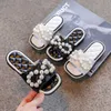 Slipper Princess Pearl Bow Little Girls Pu Leather Fashion Slippers For Kids Flats mjuk non glid utomhusbarn Sommarskor 0203