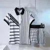 Camisetas al aire libre Golf Ropa para mujer Conjunto que adelgaza la camiseta de manga corta Falda de las señoras a rayas de verano 230203