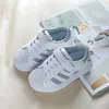 Sneakers Scarpe per bambini Scarpe da ginnastica per ragazzi e ragazze Running Antiscivolo Fondo morbido Comode Scarpe da bambino sportive piatte per bambini Scarpe bianche 230203