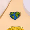 World Earth Enamel Pin Heart Brooch Love Green Environmental Protection Metal Badge Jewelry Lapel Bag Hat Gift Accessories