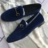 Chaussures Habillées Chaussures Décontractées Hommes Piétinement Mocassins Paresseux Femmes Designer Plat Authentique Boucle En Métal De Vachette Dame En Cuir Lettre Mules Princetown