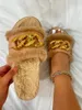 Salpistas de pelúcia de inverno abertos de pé de cor sólida sandálias de metal cadeia ao ar livre casual feminina sapatos 230203