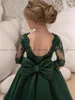 Robes de fille vert foncé robe de bal enfant en bas âge fleur filles manches longues arc dos nu dentelle Costumes d'anniversaire Pographie personnalisée