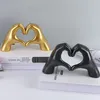 Decorative Objects Figurines Nordic Heart Gesture Sculpture Resin Abstract Hand Love Statue Figurines Wedding Home Living Room Desktop Orn 230204