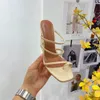 Klämskor designer fabrikssandaler äkta lädersko höga klackar kilklackar damtofflor sommar klassisk legend 9,5CM sandal flats 35-42 med låda