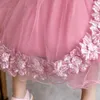 Flickaklänningar mvozein rodnad blomma klänning spets applikation boll klänning födelsedagsfest ärmar baby gemenskap med pärlor