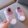 Tênis sapatos de crianças casuais meninos meninas tênis de verão moda de outono respirável bebê de fundo macio não deslizamento sapatos 230203