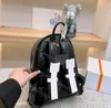 2023 Frühling Schwarz Frauen Kordelzug Rucksack Geldbörse CC Rucksack Geldbörse Rindsleder Frau Wickeltasche Münze Geldbörsen Kartenhalter Designer Duffle Bag 11749