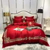 Set di biancheria da letto Lusso bianco / rosso Ricamo in raso stile europeo Copripiumino in cotone egiziano Biancheria da letto Lenzuolo con angoli Federe Biancheria da letto