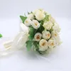 Fiori decorativi Bouquet da sposa Damigella d'onore Fiore da sposa Rose artificiali bianche Bouquet da sposa Accessori per matrimoni