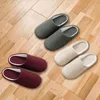 Slippers vrouwen mannen indoor pluizige warme winnaar herfst katoen dikke harige zachte ind kamer platte niet-slipstriped bodemslippers