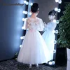 Vestidos de menina Princesa branca Flores de manga longa Vestido de crianças, vestidos de noite, primeira comunhão para meninas baile