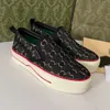 Men Rhyton Designer Sneaker Casual Shoes Women canvas Leather G Pattern Rubber sole Red Green Dress Sneaker