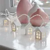 Strings LED String Light Wood House Guirlande de Noël Fariy Lampe Chaîne Chambre Hoilday Mariage Halloween Patio Décoration Fête en plein air