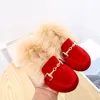 Sneakers echte haarloafers met buckle mocasin winter kinderen bont fluwelen schoenen baby meisjes prinses kinderen warm merk casual schoen 230203