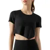 Lu Lemons Hem L Irregular Yoga Tops Short Sleeved Women s Skin Bare Breathable Fiess Shirt Running Quick Dry T shirt Fie hirt1