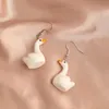 Orecchini pendenti Lampadario Donne Orecchino Resina Goccia Ragazza carina Regalo Eardrop Divertimento Cartone animato 3D Animale Piccola fresca Lady Ape Pecora Cucciolo Pulcino Co